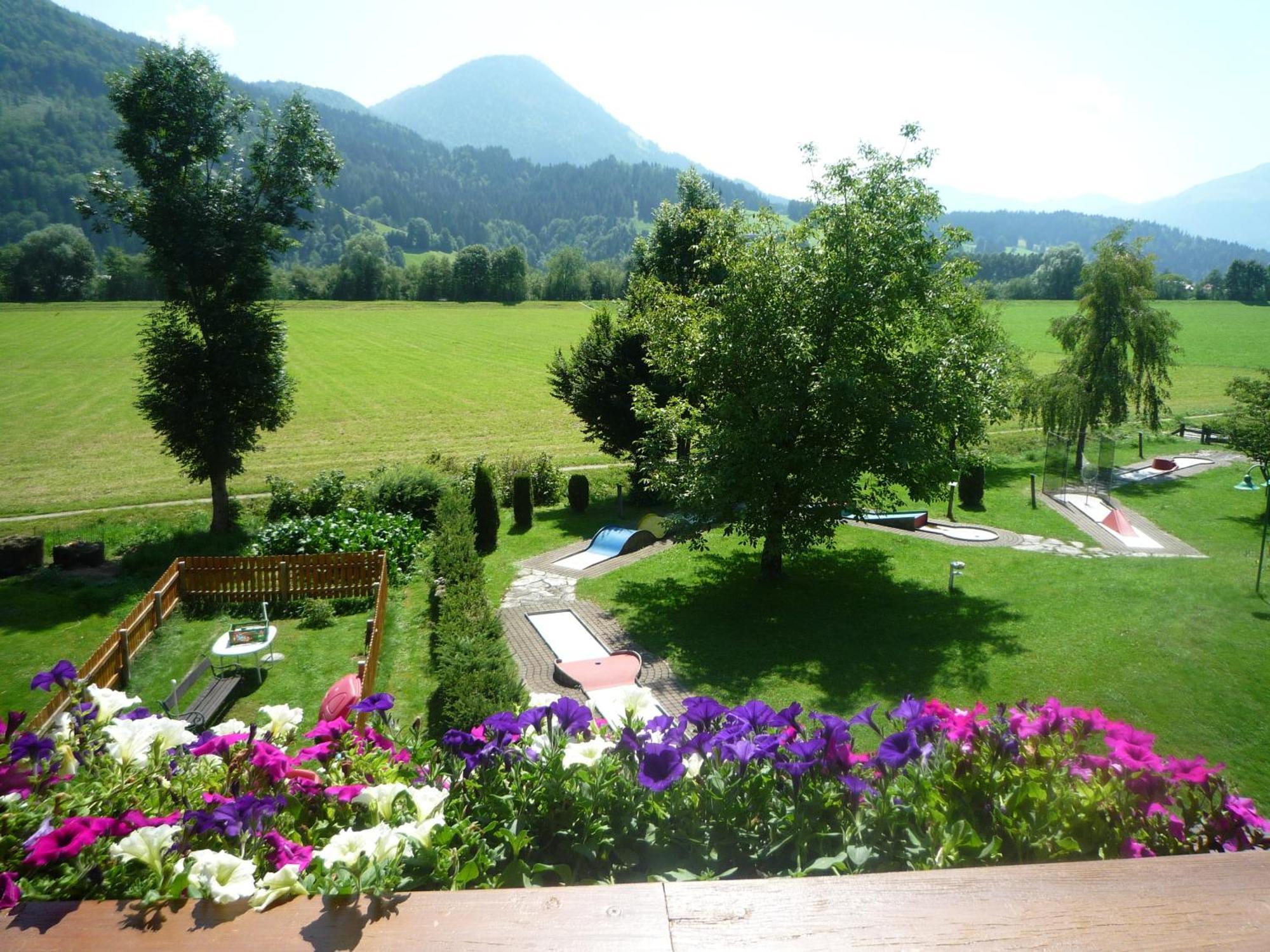 Hotel Neuwirt Kirchdorf in Tirol Εξωτερικό φωτογραφία